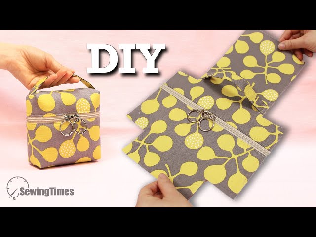 Sew This in Minutes🚀 A Tiny Zipper Bag with Surprising Space!