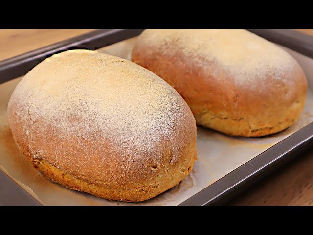 Brot in 5 Minuten. Mehl mit Wasser vermischen und schon entsteht Brot. Brot backen.