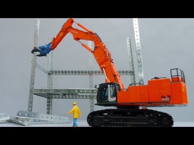 NZG Hitachi ZAXIS 1000K-3 Demolition Excavators by Cranes Etc TV
