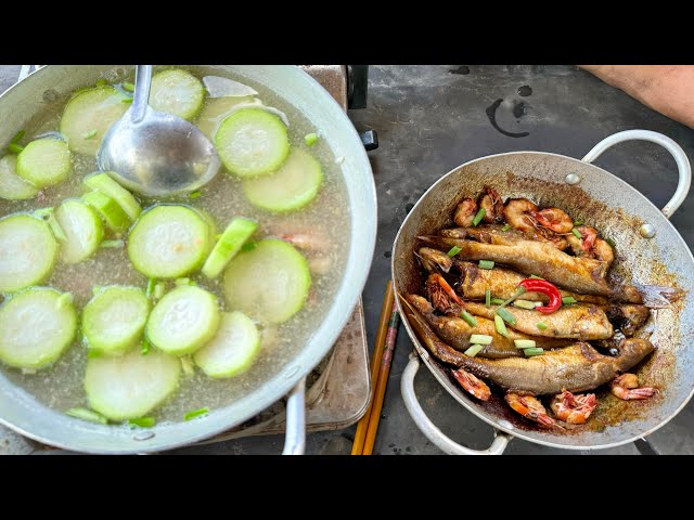 “Cá Kho Keo” “Canh Tôm Nấu Bầu” Bữa Cơm Hai Món Chất Lượng Giữa Sông Nước|| TCNTV #372