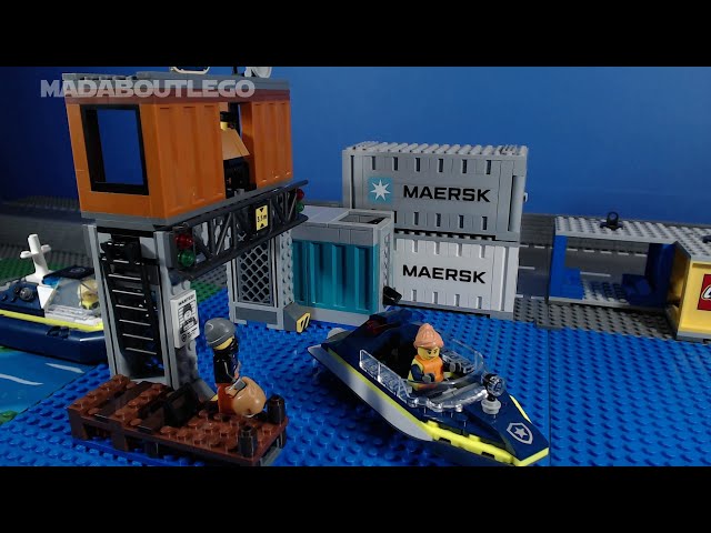 LEGO City Police Speedboat and Crooks' Hideout 60417.