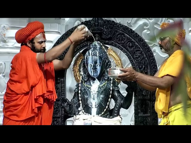 Rama Navami In Ayodhya | Ram Lalla Abhishekam | Manastars