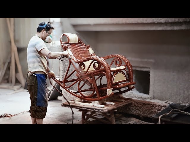 The process of producing a large number of rattan chairs by hand, an amazing rattan chair factory