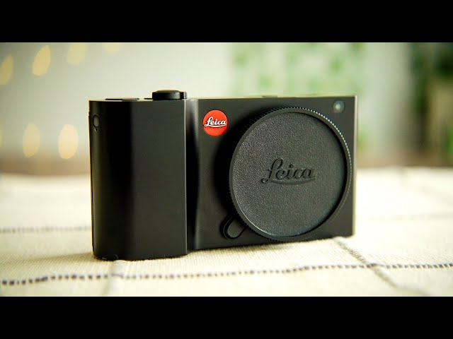 This $500 Leica Is From The Future...