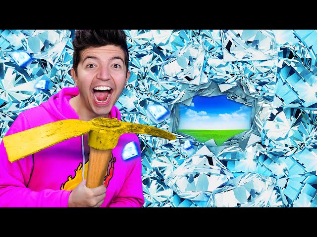 ESCAPING 100 Layers of DIAMOND! - Minecraft Trapped Challenge