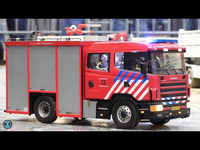 RC FIRE ENGINE TRUCKS - CONTAINER ON FIRE
