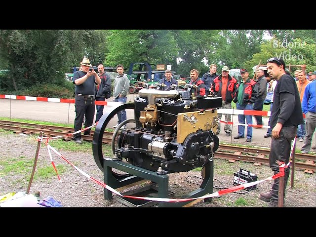 4 Zylinder Stationärmotor - 4 cylinder stationary engine
