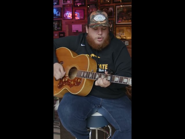 What Are You Listening To - Luke Combs (Chris Stapleton Cover)