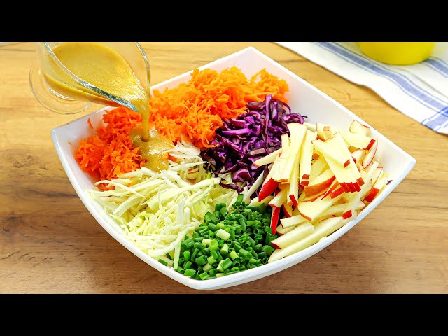 I can't stop eating this salad! Cabbage, carrot and apple! So fresh and crunchy!