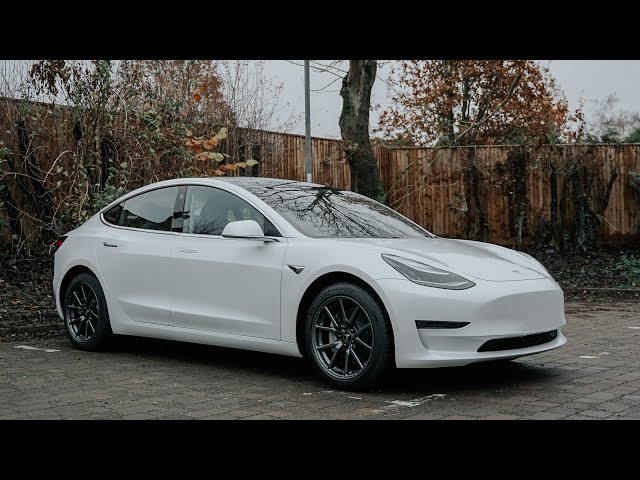 Collecting my Tesla Model 3 - UK Delivery Day