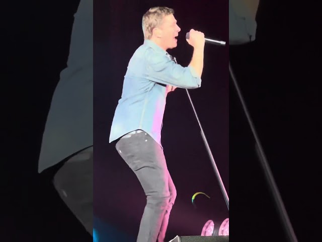 Rob Thomas “I Am An Illusion” Live during his Sidewalk Angels Benefit Show at Hard Rock Hotel