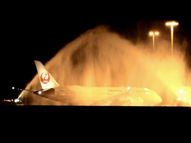 INAUGURAL | Japan Airlines 787-8 Landing Takeoff & WATER SALUTE ● Melbourne Airport Plane Spotting