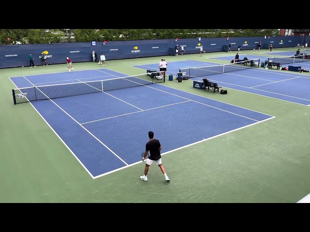 Carlos Alcaraz and Jannik Sinner service US Open 2023 -practice-