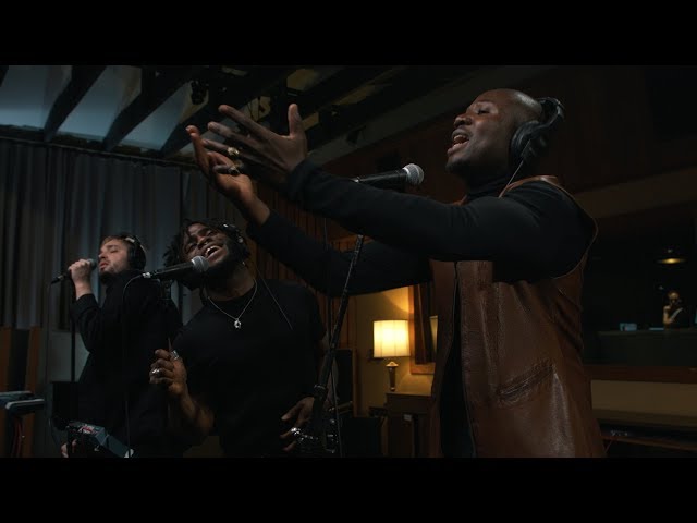 Young Fathers - Wow (Live on KEXP)