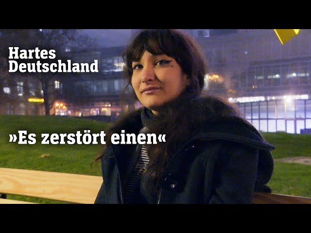 Hartes Deutschland: Kuro über ihr Leben im Frankfurter Bahnhofsviertel | SPIEGEL TV für RTLZWEI