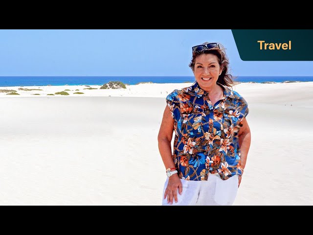 Jane takes a mindfulness class… with a horse | The Canary Islands with Jane McDonald