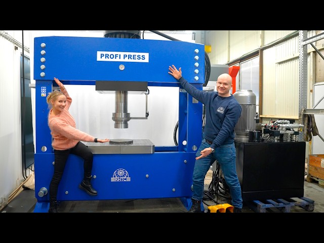 Crushing Paper With Our New 300 TON HYDRAULIC PRESS