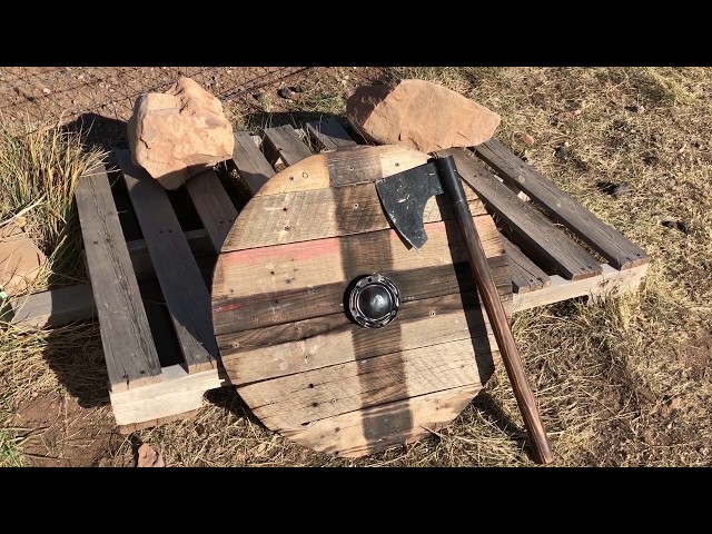 How to make a shield from old pallets (a medieval looking round shield)