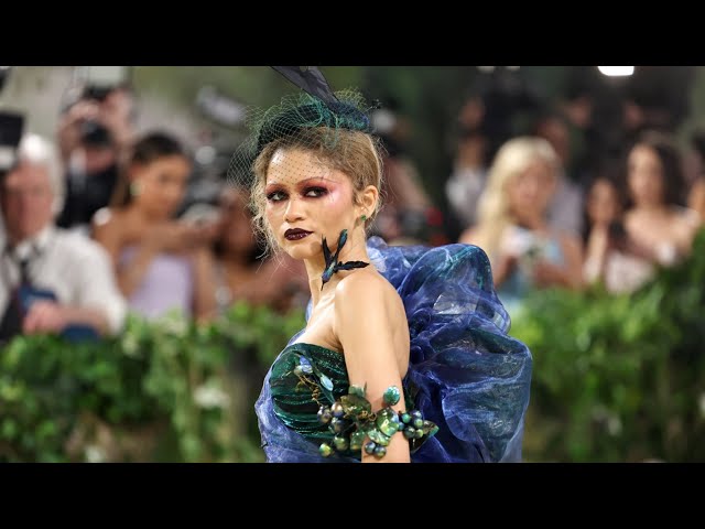 Zendaya's Show-Stopping Met Gala Look: Unexpected Jewel-Tone Gown