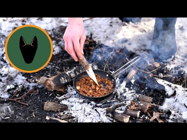 HD Winter Bushcraft Video. Fire, Cooking Tacos, New Gear.
