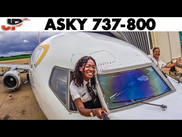 ASKY Cockpit Boeing 737 to Accra🇬🇭 Dakar🇸🇳 Lomé🇹🇬 Monrovia🇱🇷 Praia🇨🇻