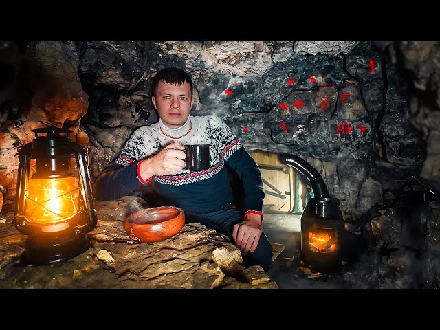 I went to live in a cave in winter | A warm shelter with a stove in a natural cave | Solo bushcraft