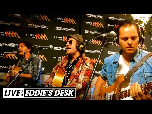 Australian Rock Collective Cover Crowded House's 'Distant Sun' | Hot Breakfast | Triple M