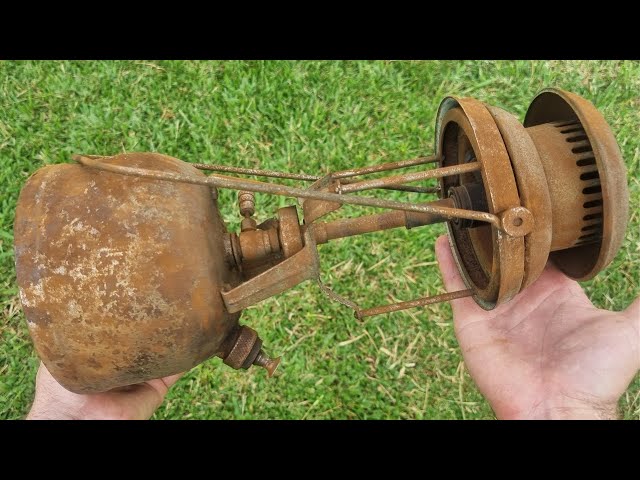 Restoration of an Old Rusty Lantern - Barn Find