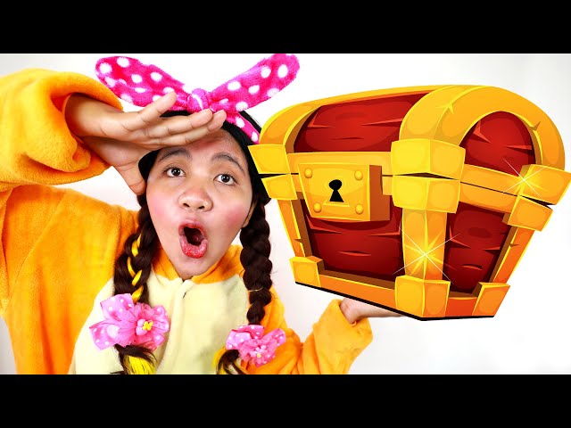 Gemma Found Toy Pirate Treasures Video for Kids
