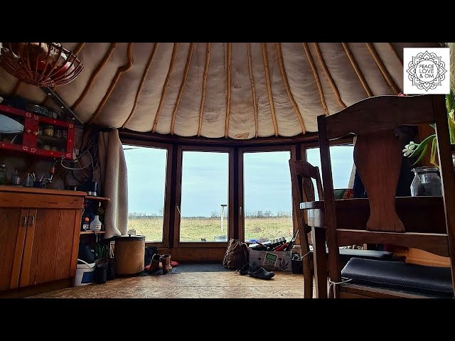 Jakob builds yurts from € 1,000 with upcycled things
