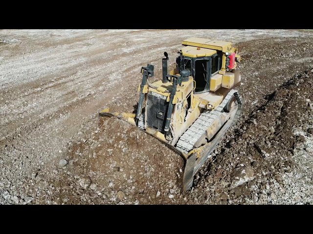 Caterpillar D9T Bulldozer Pushing - Diastasi Ateve