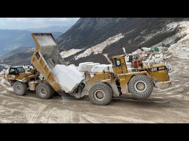 Huge Caterpillar & Komatsu Wheel Loaders Working Hard On Marble Quarries - Mega Machines Movie