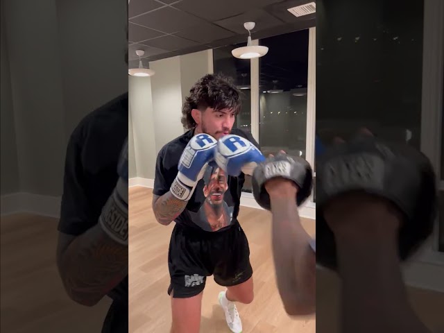 “I’M COMING KSI!” - Dillon Danis sends message to KSI and trains for their fight | Misfits Boxing