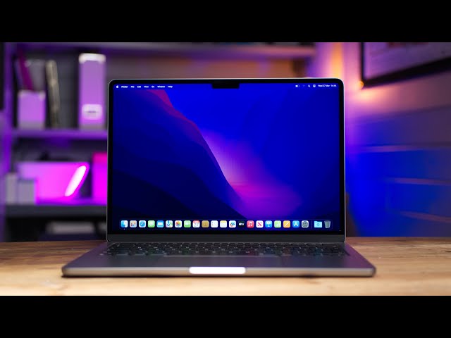 M3 MacBook Air 13 inch Base Model Review - Who the hell needs it?