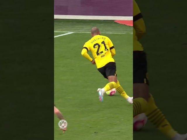 Haller completes the one touch attack 😍