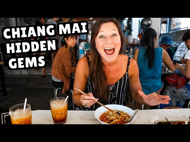 TOP 13 MUST EAT FOODS in Chiang Mai, Thailand (DIY Thai Food Tour)