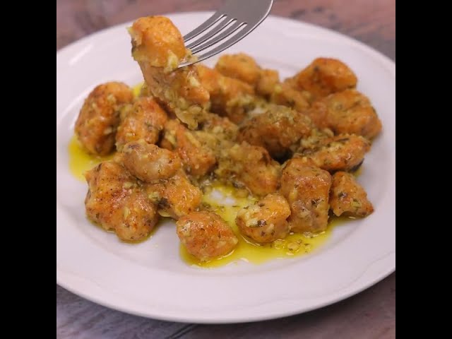I make chicken like this, everyone asks me for the recipe. KHSOLO #viraltips #recipes #hometips