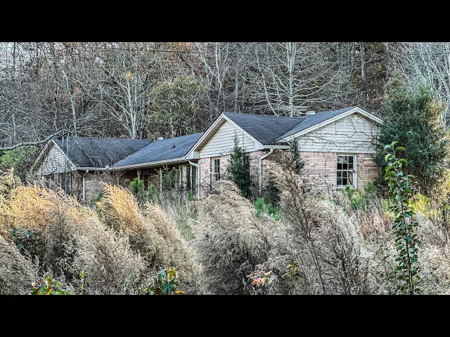Exploring a Kidnappers ABANDONED House in the Middle of NO WHERE | Everything Left Behind