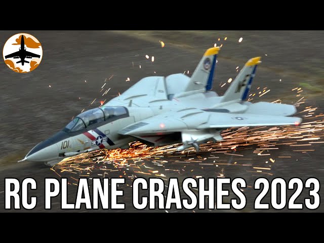 One More Year of Plane Crashes (2023 RC Plane Crash Compilation)