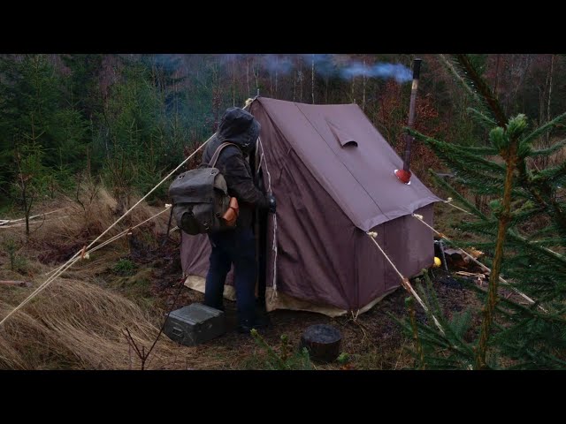 3 Days Winter Camping - Old school canvas wall tent, bushcraft base camp, snow blizzard, wood stove