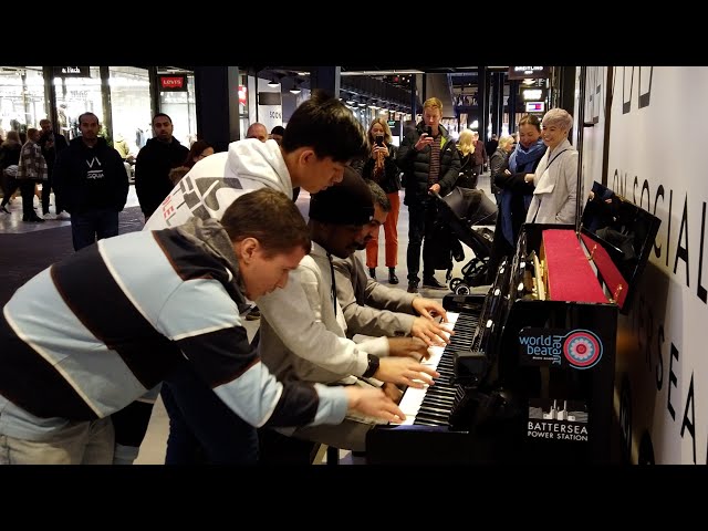 Amazed Shoppers! Improvised 4 Pianist Boogie Woogie Piano | Cole Lam