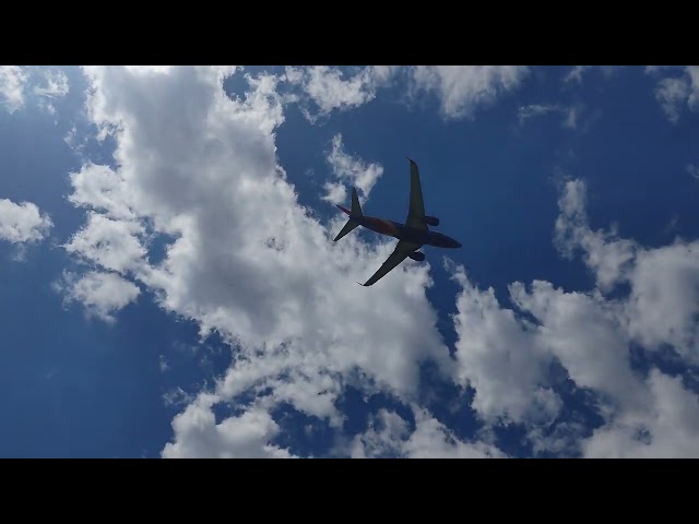 Gorgeous Weather Sun Between The Clouds Marvelous Take Off At Reagan National Airport