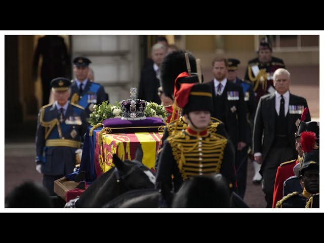In full: Queen’s coffin procession through London as Royal Family march in homage