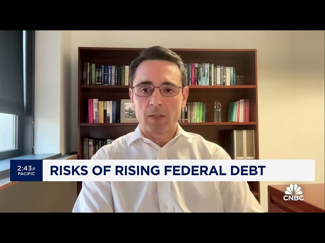 Wharton finance professor sounds the alarm on soaring U.S. debt