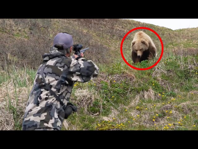 12 Times Hunters Messed With The Wrong Animals (Part 4)