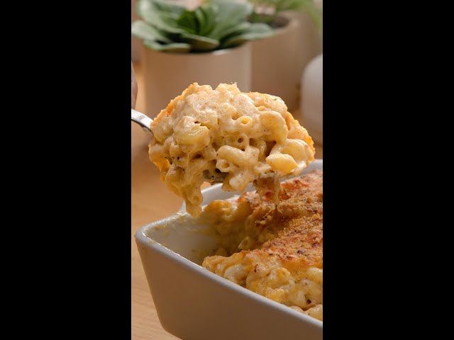 Day 7 of Cooking Comfort Foods From Every Country: Mac & Cheese from the USA