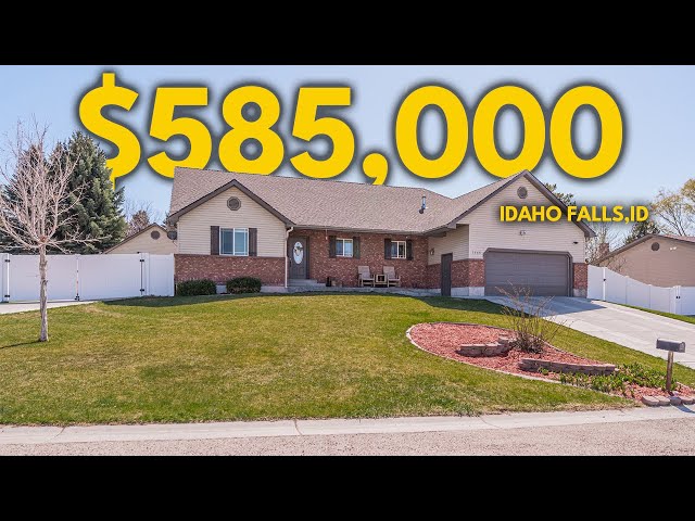 Touring Your Dream Home: 2266 E Olympic Dr | Luxe Living by the Country Club in Idaho Falls, Idaho