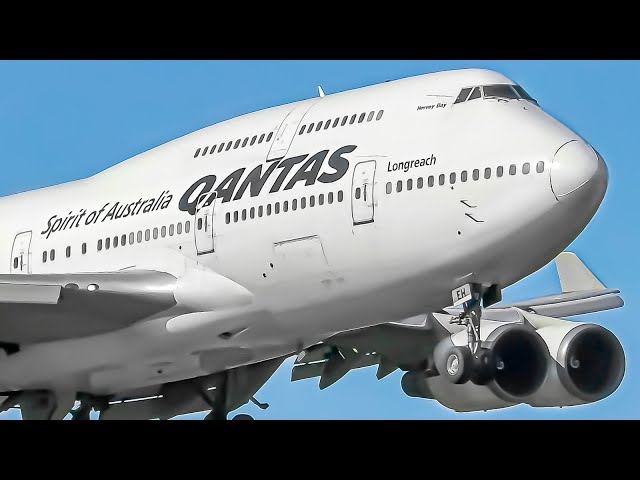 30 LANDINGS in 20 MINUTES | 747 A380 777 | Melbourne Airport Plane Spotting | Busy Morning Rush