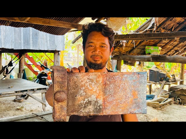 Knife Making : Forging a CLEAVER from a rusty leaf spring | Work Hard