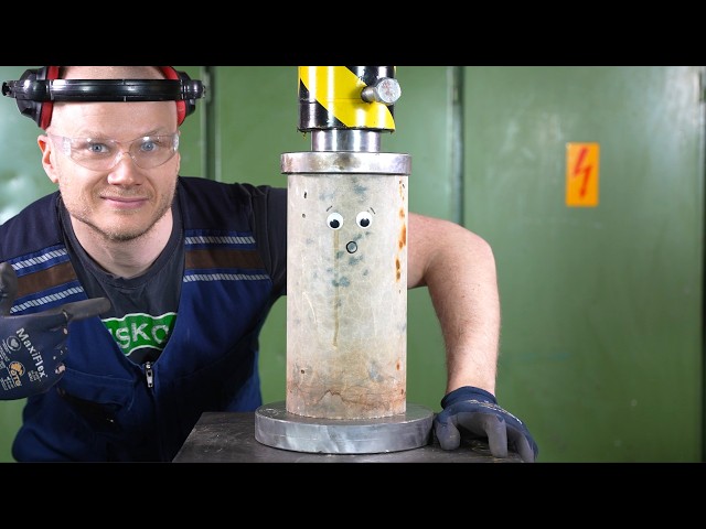 How Strong Is Concrete? Hydraulic Press Test!